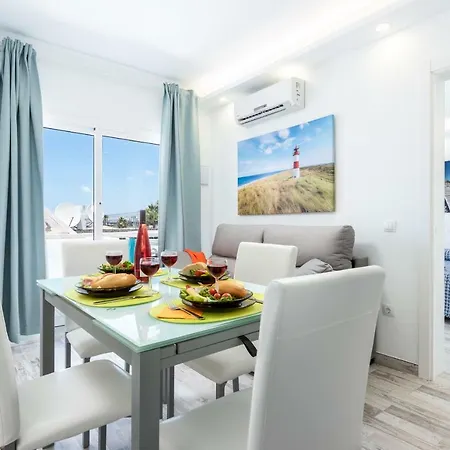 C104a Brand New, Big Terrace, Pool! * Costa Adeje (Tenerife)